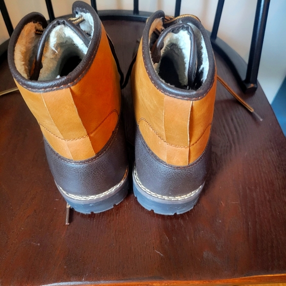 Madden Duck Boots Men's Size 10 - Picture 3 of 5